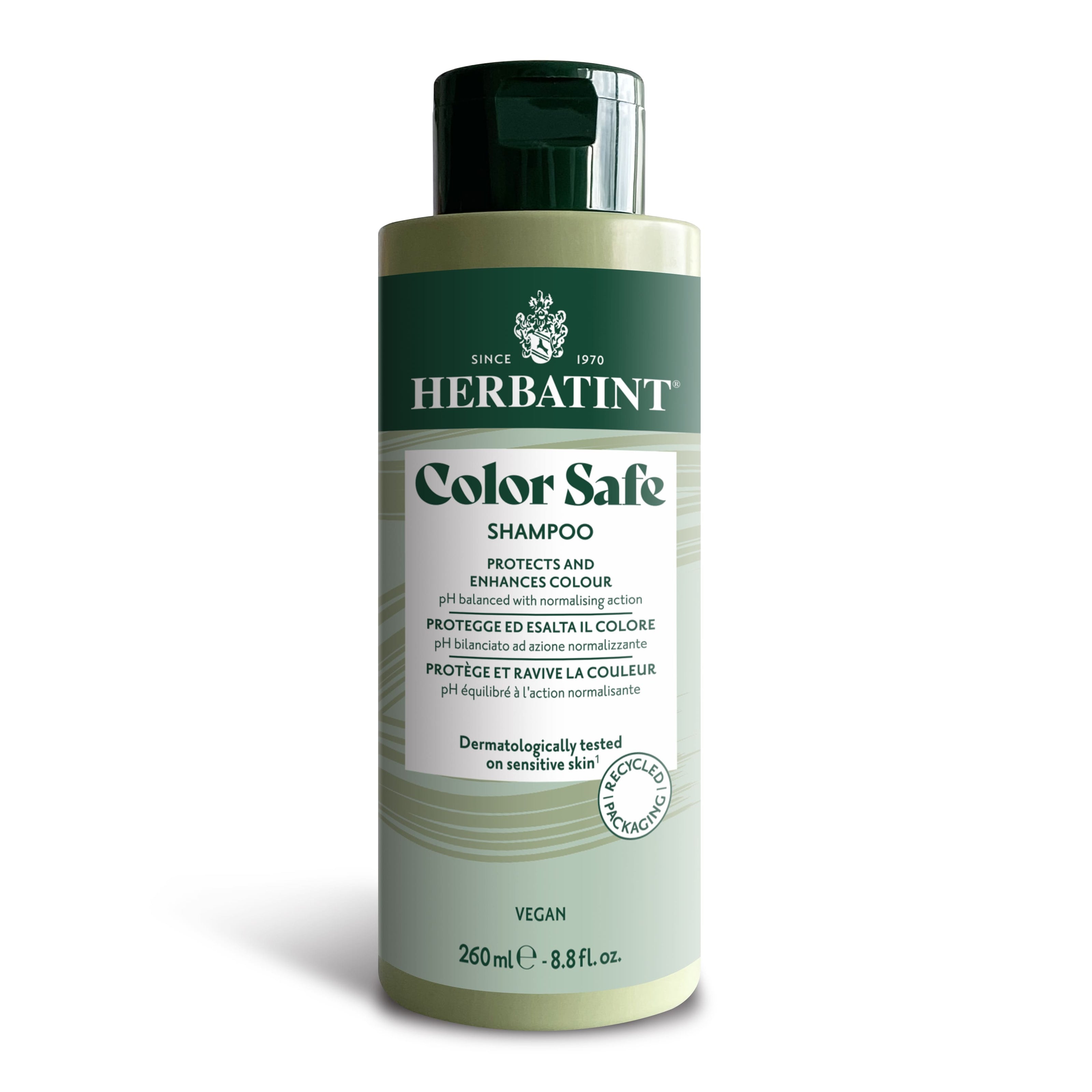 Fles van 260 ml Herbatint Color Safe shampoo, vegan formule met uitgebalanceerde pH om haarkleur te beschermen en te versterken; dermatologisch getest op een gevoelige huid